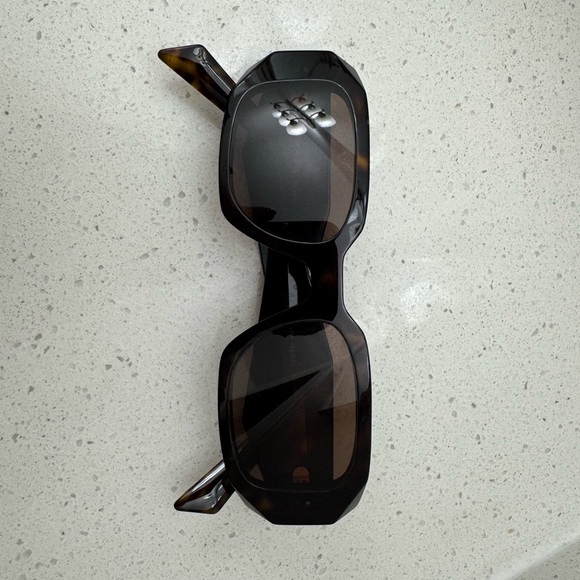 Stylish Black Sunglasses